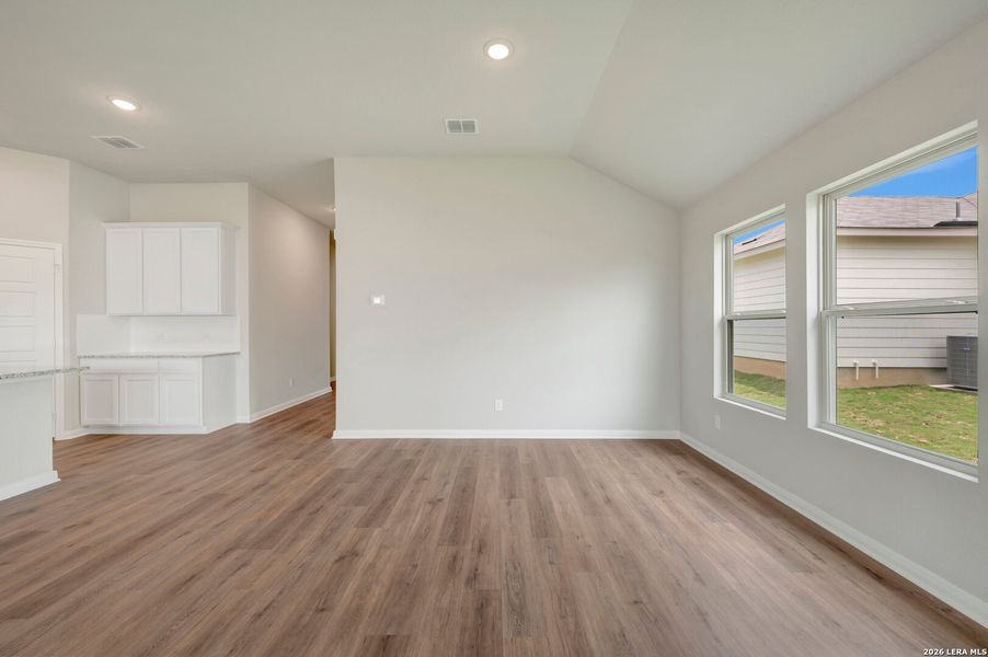 Spacious, unfurnished interior of a new home in Greenspoint Heights, Seguin (Image 33). Spacious, unfurnished interior of a new home in Greenspoint Heights, Seguin (Image 33).