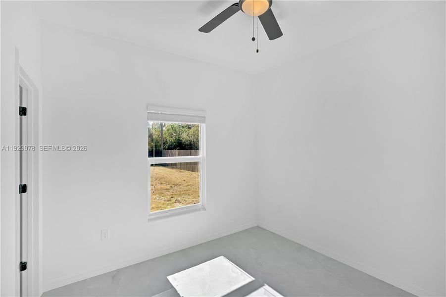 Spacious, unfurnished interior of a new home in , Punta Gorda (Image 35).