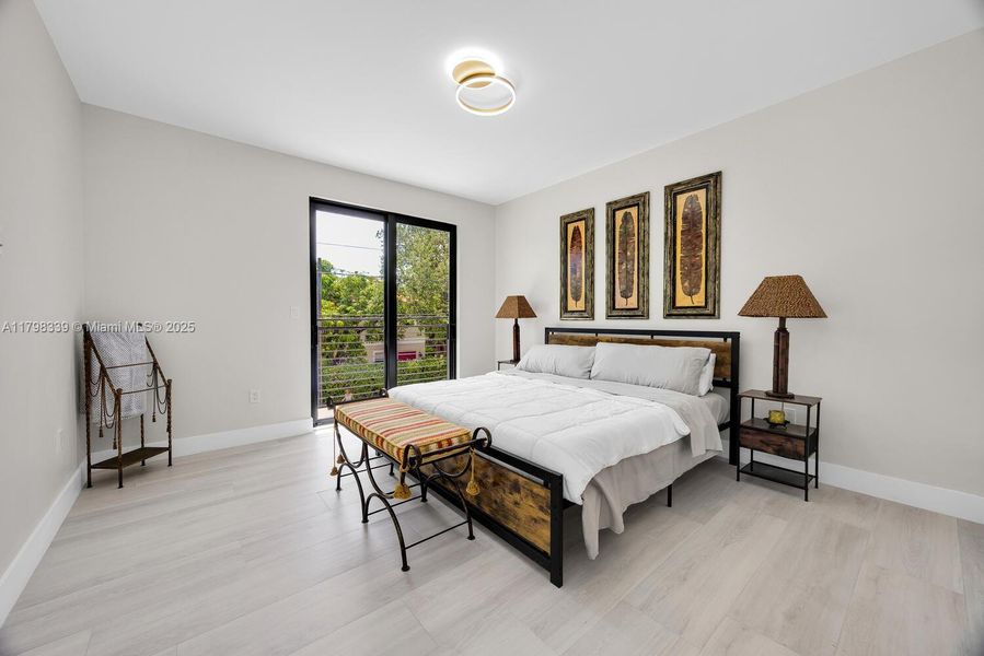 Furnished interior view inside a new home in , Miami (Image 11).