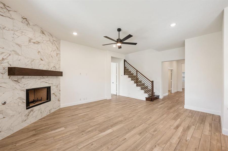 Spacious, unfurnished interior of a new home in Bear Creek Classic 60, Lavon (Image 18). Spacious, unfurnished interior of a new home in Bear Creek Classic 60, Lavon (Image 18).