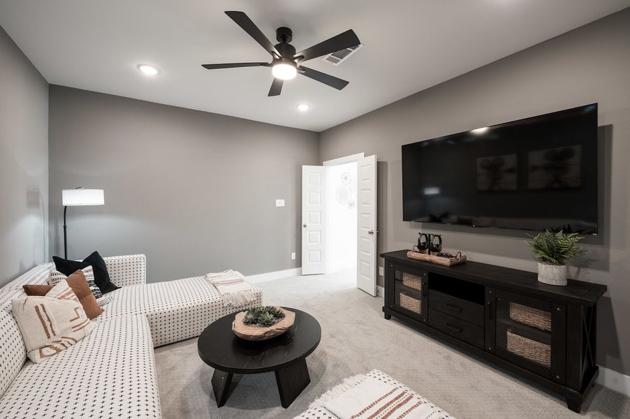 Representative furnished interior of a home built from the Wren by Tri Pointe Homes in Oakhill Reserve, Tomball (Image 28).