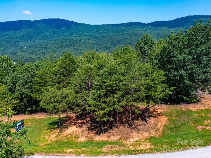 Image 11 of a home in . Image 11 of a home in .