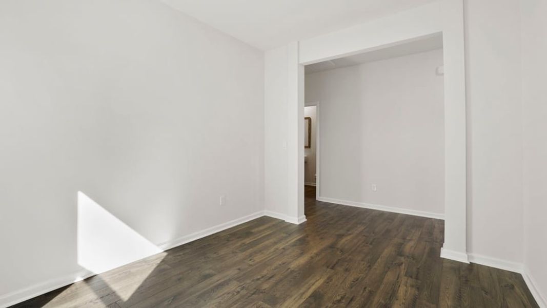 Spacious, unfurnished interior of a new home in Baxter Village, Boiling Springs (Image 24).