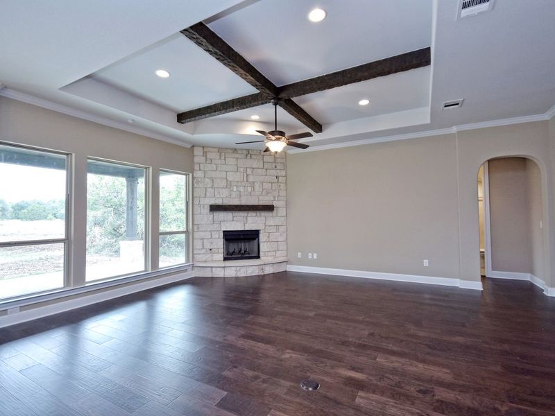 Representative unfurnished interior of a home built from the Madera II by Giddens Homes in Scofield Farms Estates, Georgetown (Image 390).