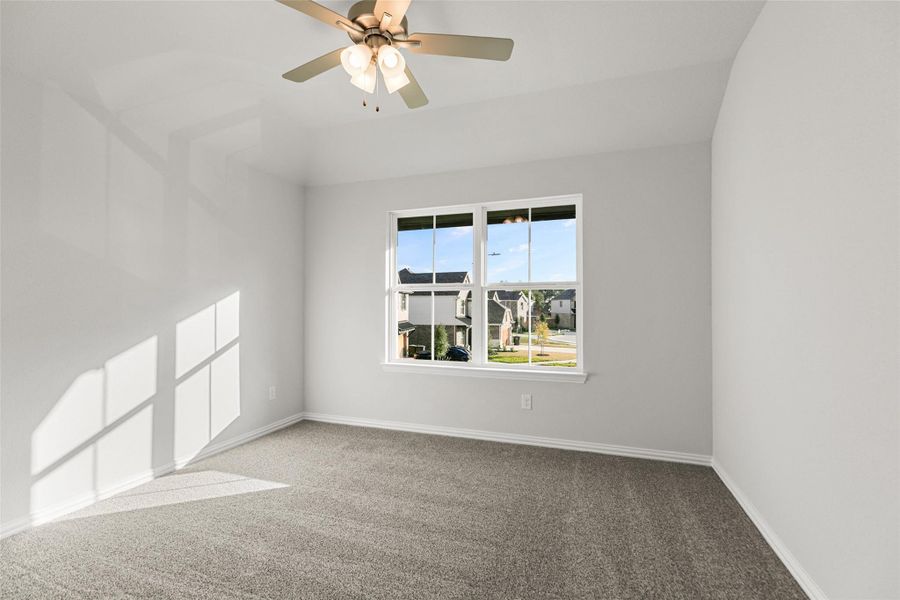 Spacious, unfurnished interior of a new home in Park at Eldridge, Sugar Land (Image 30). Spacious, unfurnished interior of a new home in Park at Eldridge, Sugar Land (Image 30).