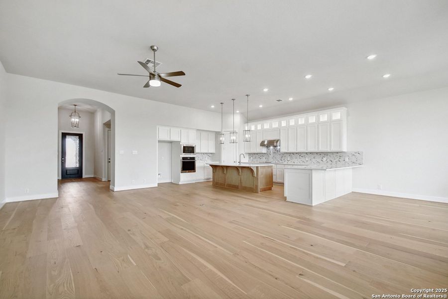 Spacious, unfurnished interior of a new home in Alsatian Oaks: 60ft. lots, Castroville (Image 21).