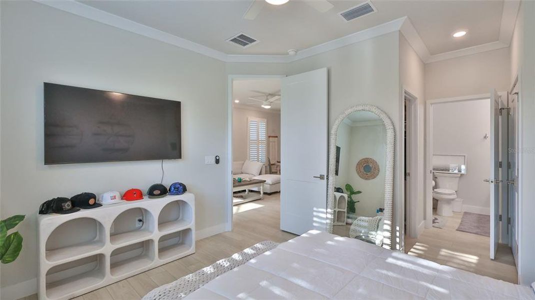 Furnished interior view inside a new home in , New Smyrna Beach (Image 25). Furnished interior view inside a new home in , New Smyrna Beach (Image 25).