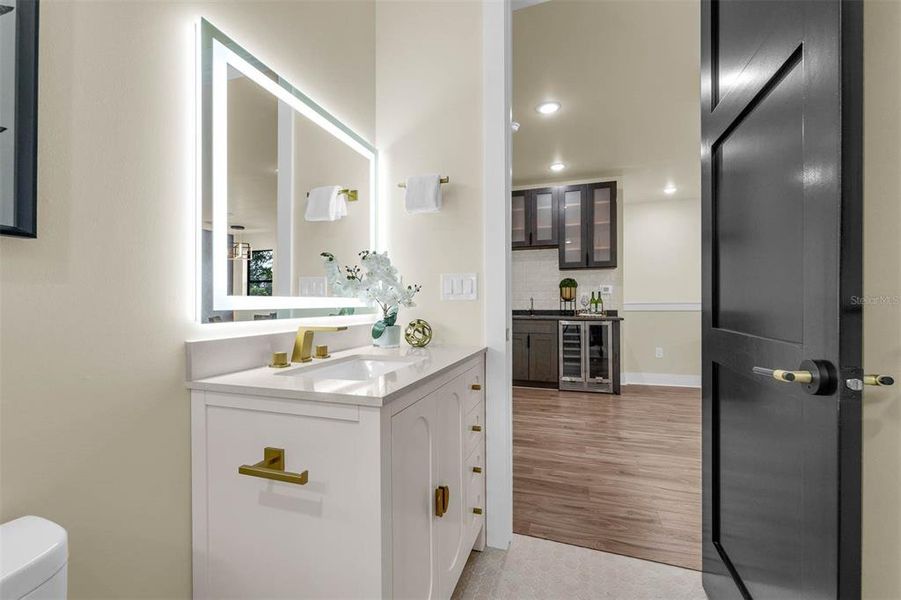 Furnished interior view inside a new home in , Orlando (Image 42).