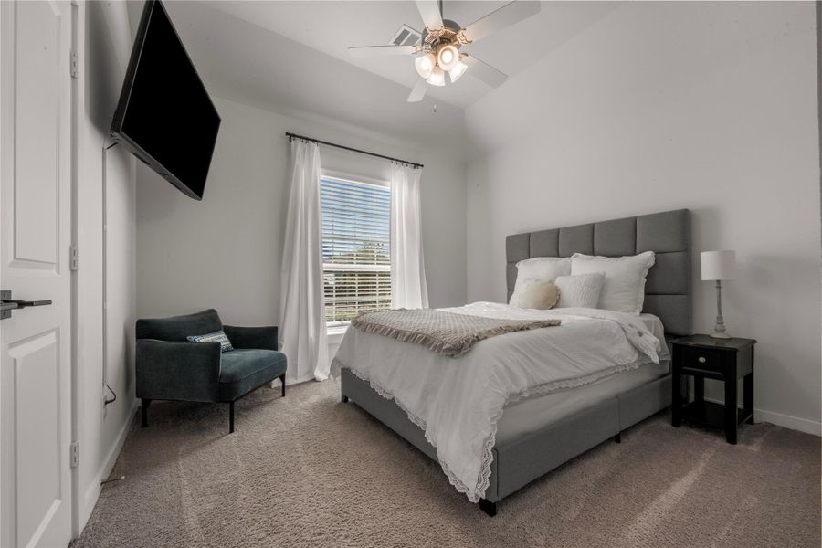 Furnished interior view inside a new home in , Mont Belvieu (Image 5). Furnished interior view inside a new home in , Mont Belvieu (Image 5).