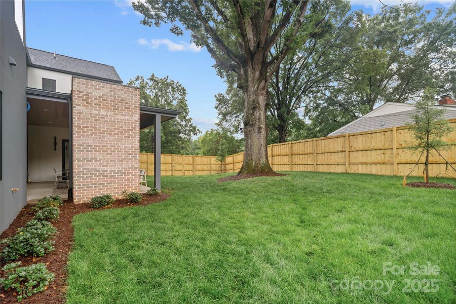 Exterior details and patio area of a home in , Charlotte (Image 25).