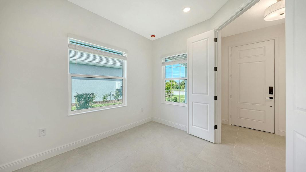 Spacious, unfurnished interior of a new home in Palmera Real Estate and Homes for Sale in Venice, FL - Neal Communities, Venice (Image 36). Spacious, unfurnished interior of a new home in Palmera Real Estate and Homes for Sale in Venice, FL - Neal Communities, Venice (Image 36).