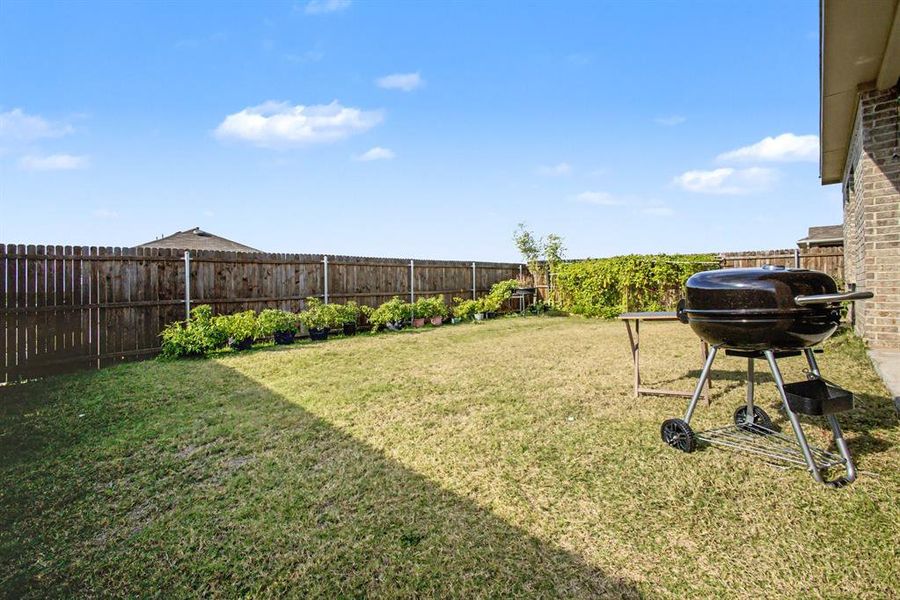 Exterior details and patio area of a home in , Forney (Image 23).