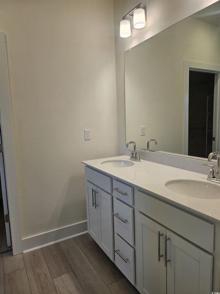 Double vanity Double vanity