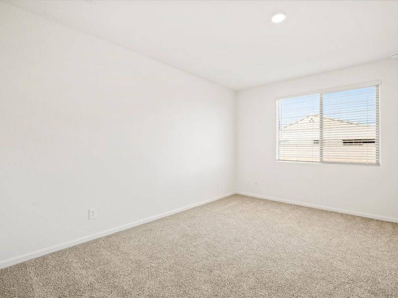 Spacious, unfurnished interior of a new home in Mandarina - Premier Series, Marana (Image 9). Spacious, unfurnished interior of a new home in Mandarina - Premier Series, Marana (Image 9).