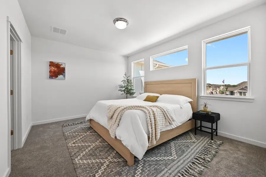 Furnished interior view inside a new home in , Buda (Image 11).