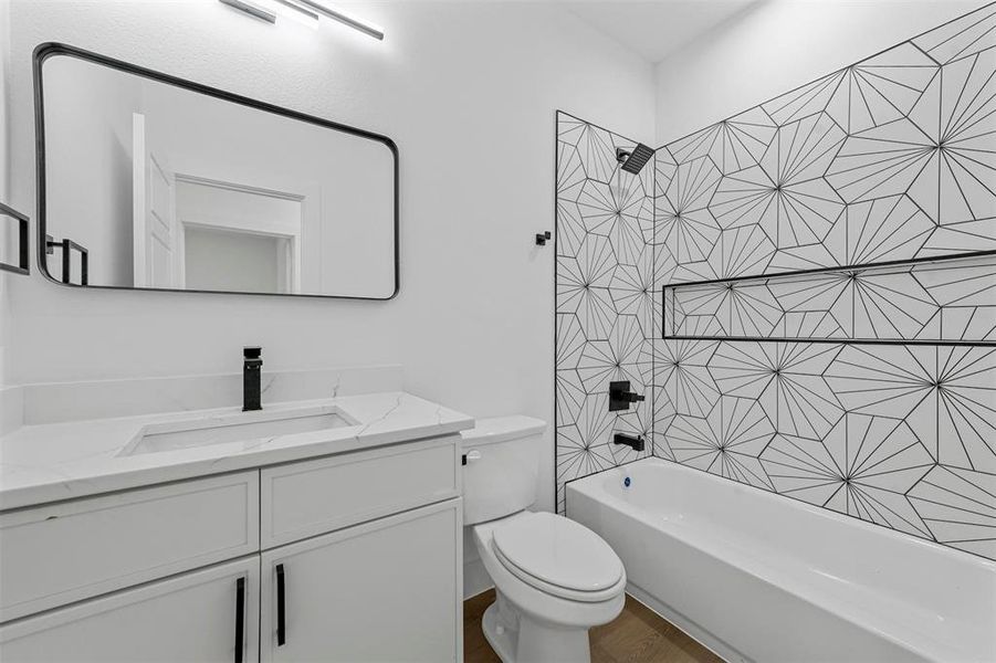 Furnished interior view inside a new home in , Dallas (Image 4).