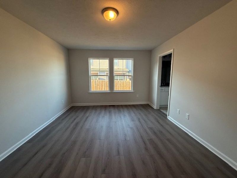Spacious, unfurnished interior of a new home in Caroleton Townhomes, Grovetown (Image 25).