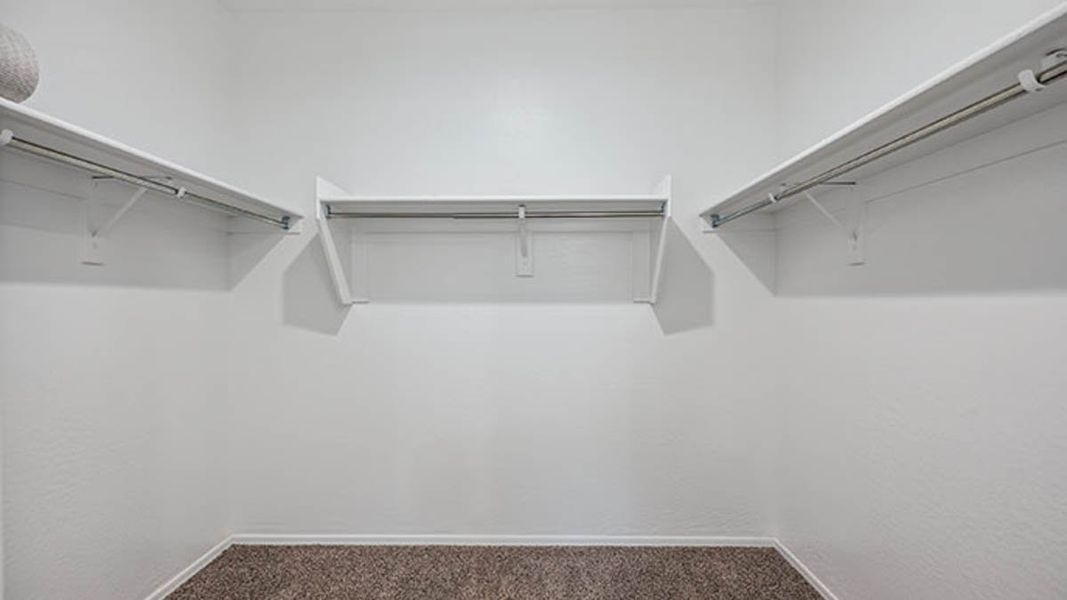 Spacious, unfurnished interior of a new home in Anthem at Merrill Ranch, Florence (Image 14).