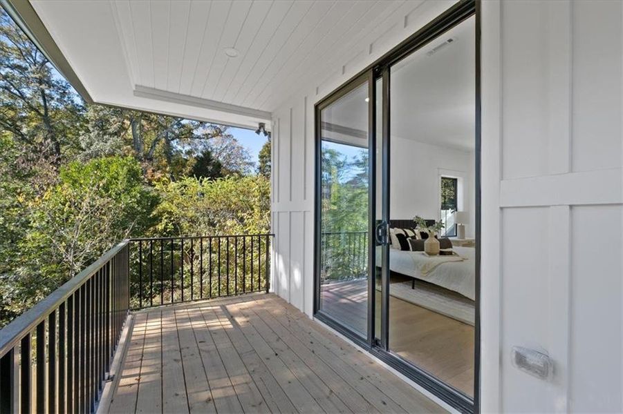 Exterior details and patio area of a home in , Decatur (Image 30).
