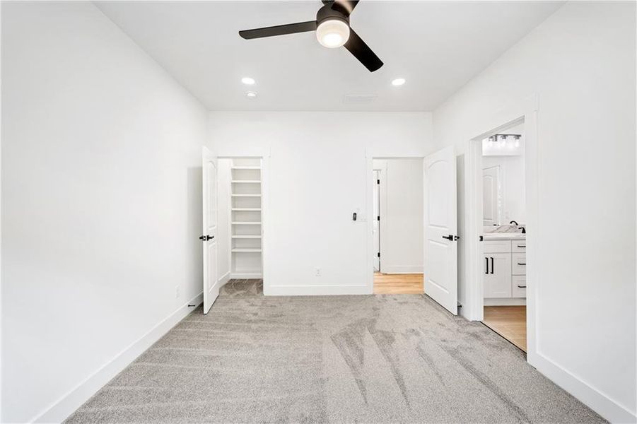 Image 49 of a home in .