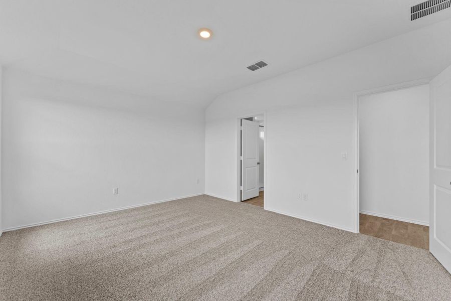 Spacious, unfurnished interior of a new home in Talavera, Kyle (Image 16). Spacious, unfurnished interior of a new home in Talavera, Kyle (Image 16).