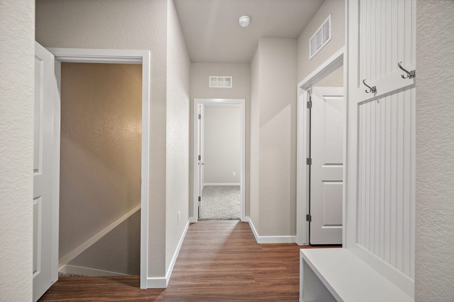 Spacious, unfurnished interior of a new home in Aspen Ranch, Fountain (Image 24).