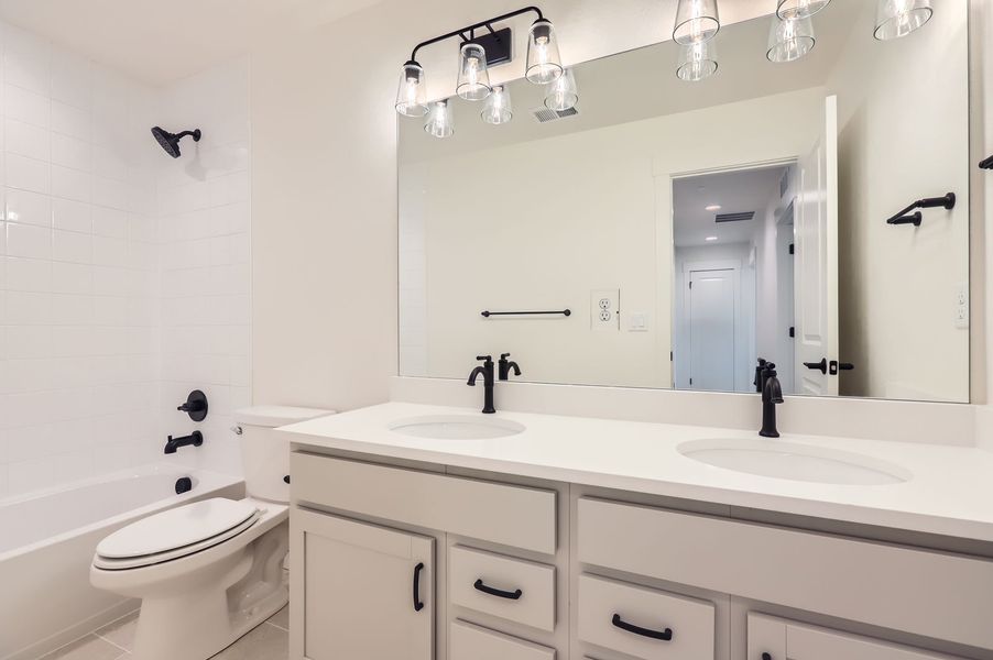 Plan V432 - Representative Photo - Secondary Bathroom