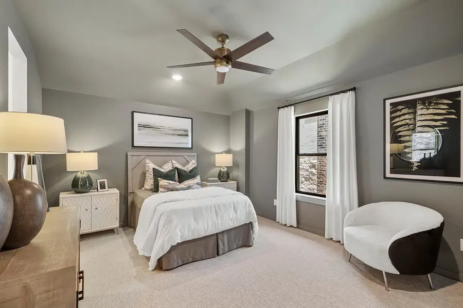 Furnished interior view inside a new home in The Highlands 50', Porter (Image 33).
