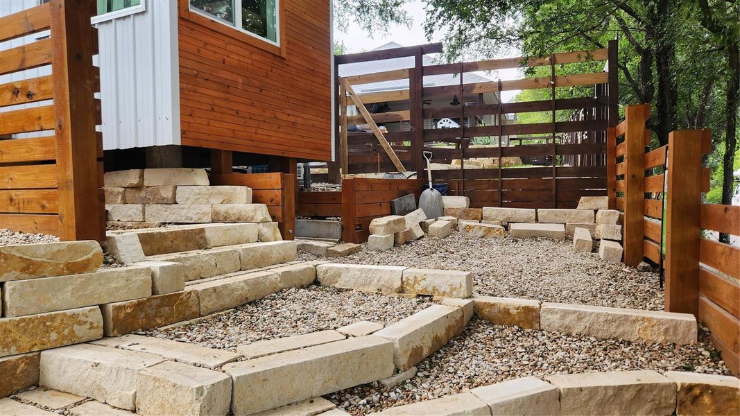 Some more rock and fence to be filled in. Some more rock and fence to be filled in.