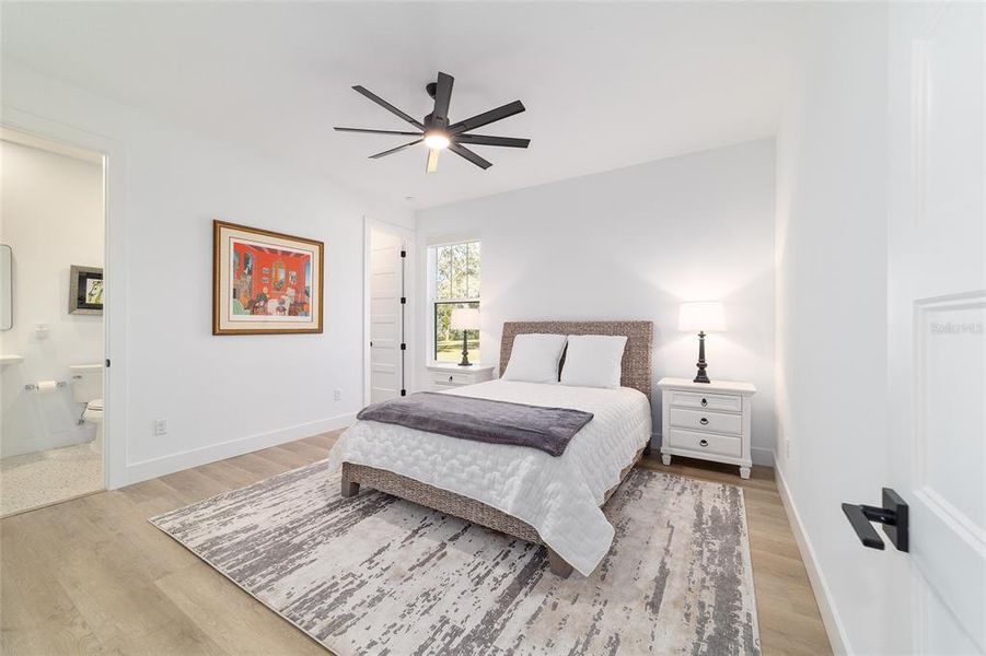 Furnished interior view inside a new home in , Belleview (Image 72).