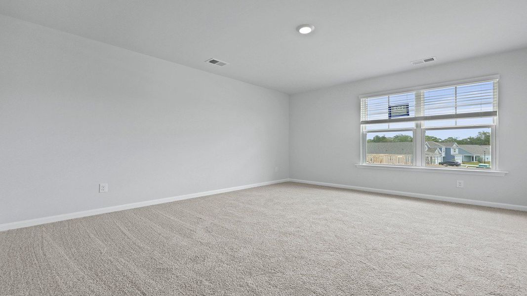 Spacious, unfurnished interior of a new home in Lakeview at Kitfield, Moncks Corner (Image 23).