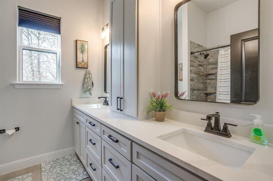 Furnished interior view inside a new home in , Nemo (Image 32).