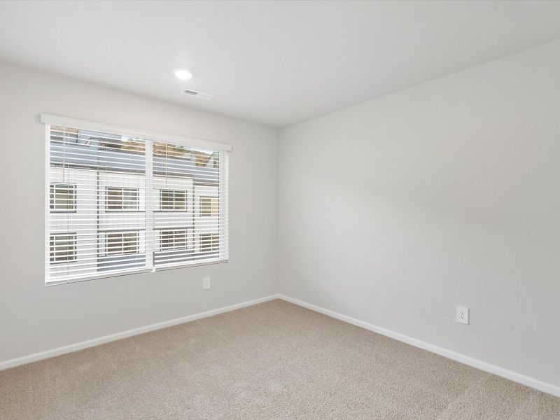 Spacious, unfurnished interior of a new home in Three Hills, Morrison (Image 13).