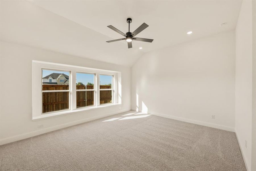 Spacious, unfurnished interior of a new home in Stone River Glen 50s, Royse City (Image 21). Spacious, unfurnished interior of a new home in Stone River Glen 50s, Royse City (Image 21).