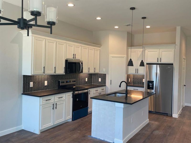 Furnished interior view inside a new home in , Dallas (Image 8). Furnished interior view inside a new home in , Dallas (Image 8).