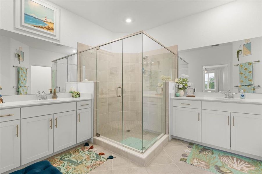 Furnished interior view inside a new home in , Punta Gorda (Image 42).