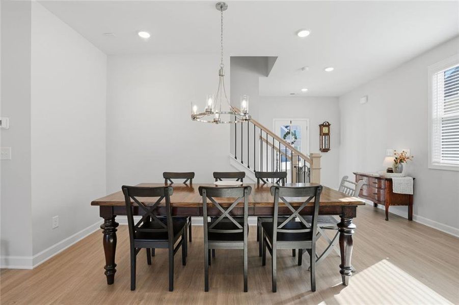 Furnished interior view inside a new home in Avenbrook, Mableton (Image 8).