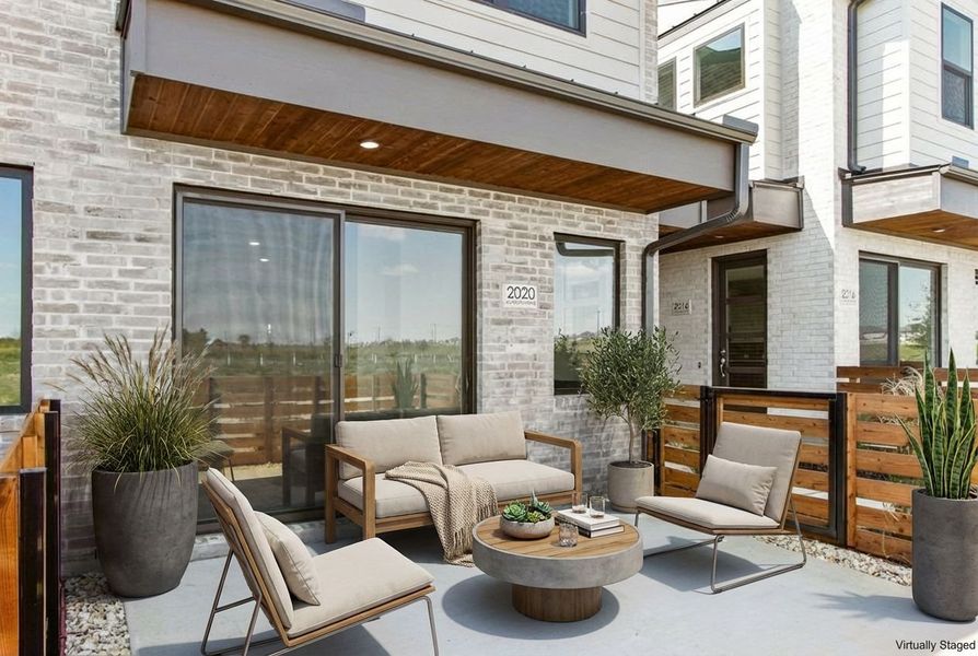 Exterior details and patio area of a home in Ten Mile Creek, Celina (Image 28).