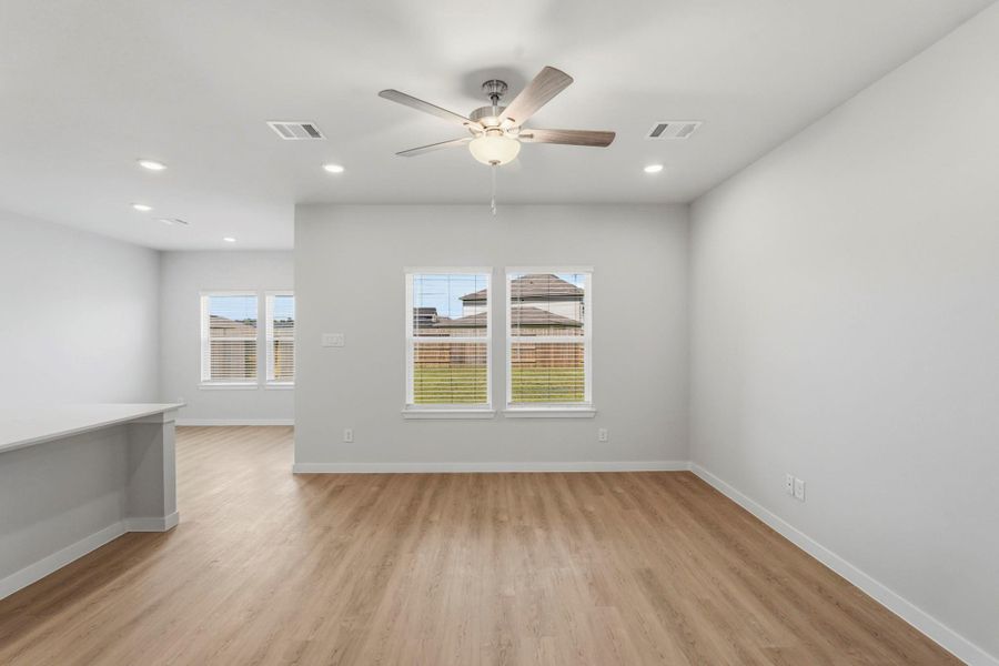 Spacious, unfurnished interior of a new home in Maple Woods, Hockley (Image 19).