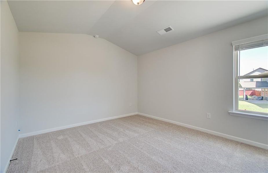 Spacious, unfurnished interior of a new home in Kingston, Locust Grove (Image 18).