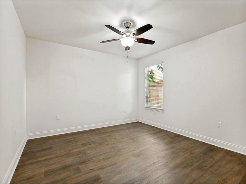 Spacious, unfurnished interior of a new home in , Dallas (Image 24).