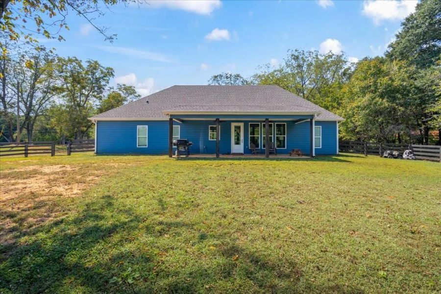 Image 43 of a home in .