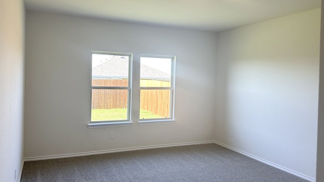 Representative unfurnished interior of a home built from the MIDLAND by D.R. Horton in Northspur, Forney (Image 16).