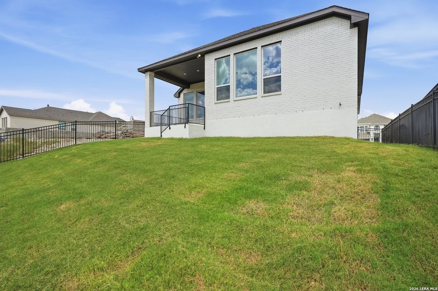 Exterior details and patio area of a home in Esperanza 50's, Boerne (Image 30).