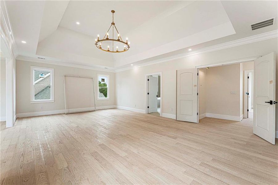 Spacious, unfurnished interior of a new home in , Suwanee (Image 19).