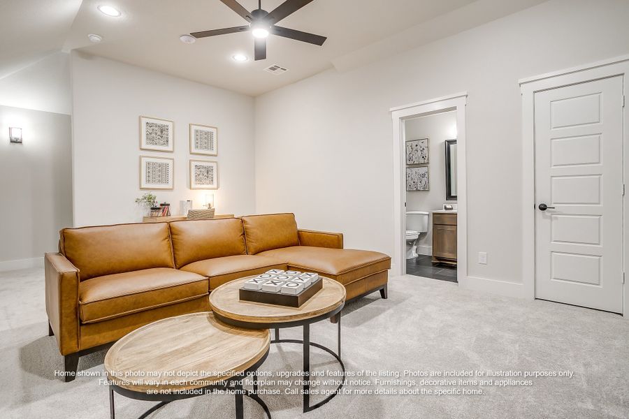 Furnished interior view inside a new home in Ridgepoint, Midlothian (Image 12).