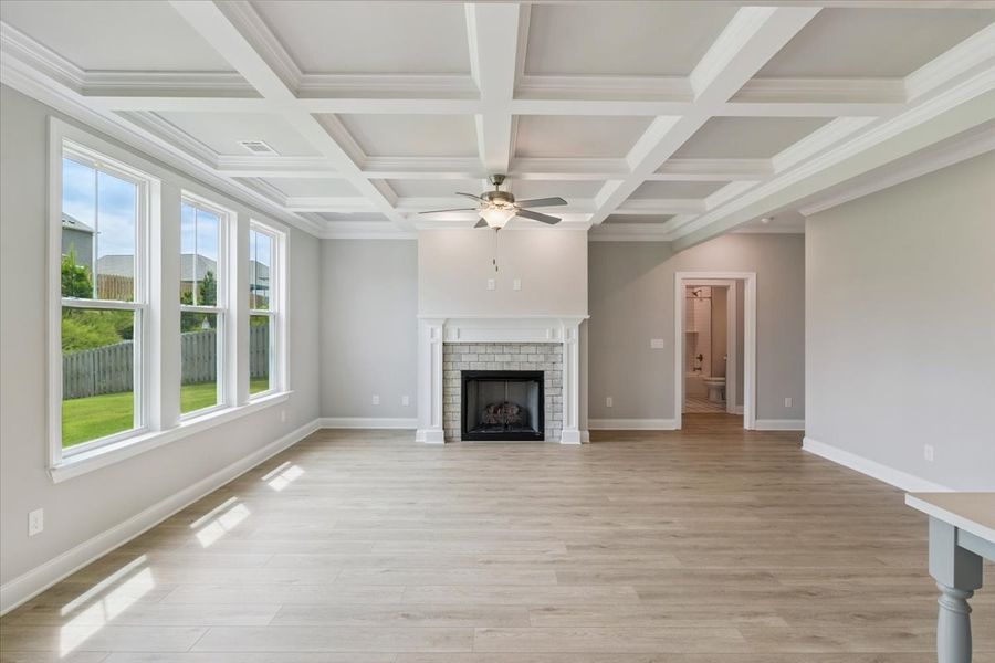 Spacious, unfurnished interior of a new home in Crawford Creek, Grovetown (Image 15).