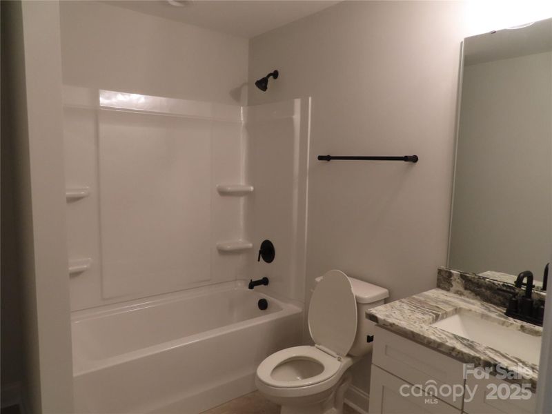 Image 28 of a home in .