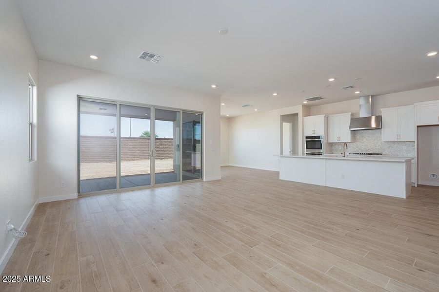 Tri Pointe Waterston Central 386 - Great