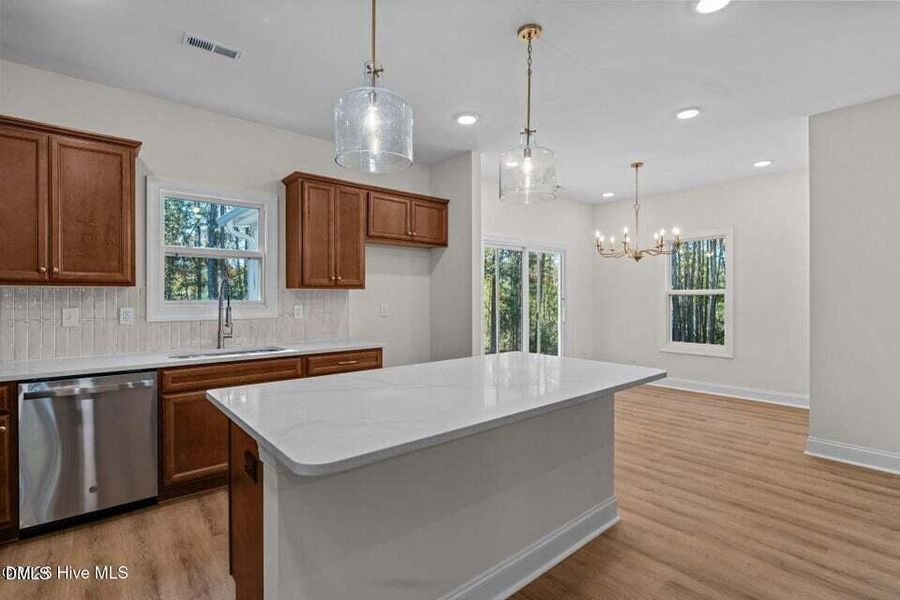 REPRESENTATION PHOTO